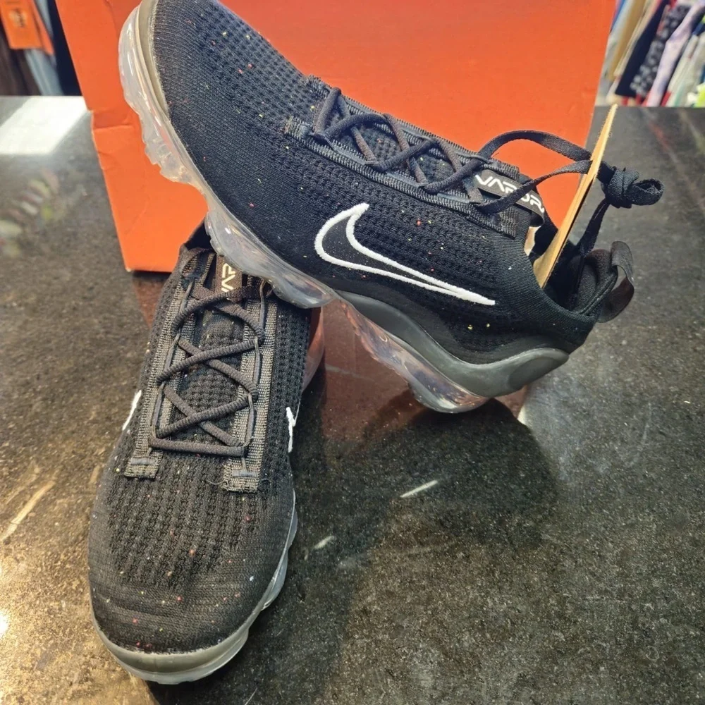 Nike Vapor Max Flyknit sz 10 women’s